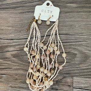 NWT C.iT.Y beaded necklace with beaded earring set!!